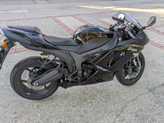 Kawasaki ZX-6R Ninja Sportbike