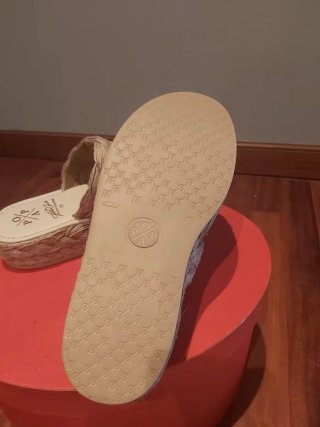 Sandalias Popa Beige Talla 39