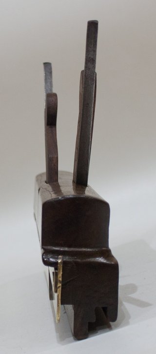ANTIGUO CEPILLO DE CARPINTERO DE MACHIHEMBRAR