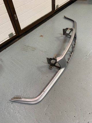 Calandra BMW E36 Delantera