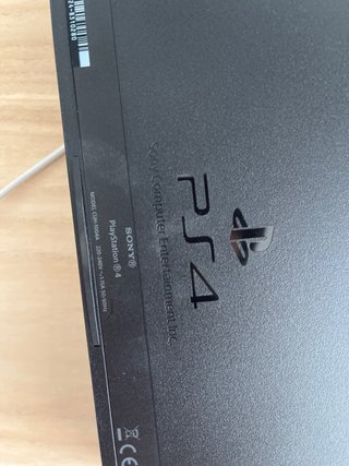 PS4 Original (Fat) 500 GB Negra incluyen 11 juegos