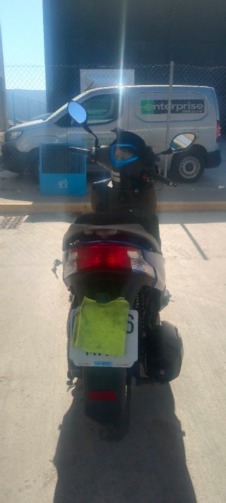 Scooter azul
