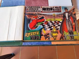 colección héroes modernos Merlín el mago moderno