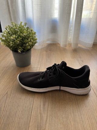Zapatillas Nike Training Negras y Blancas Talla 44