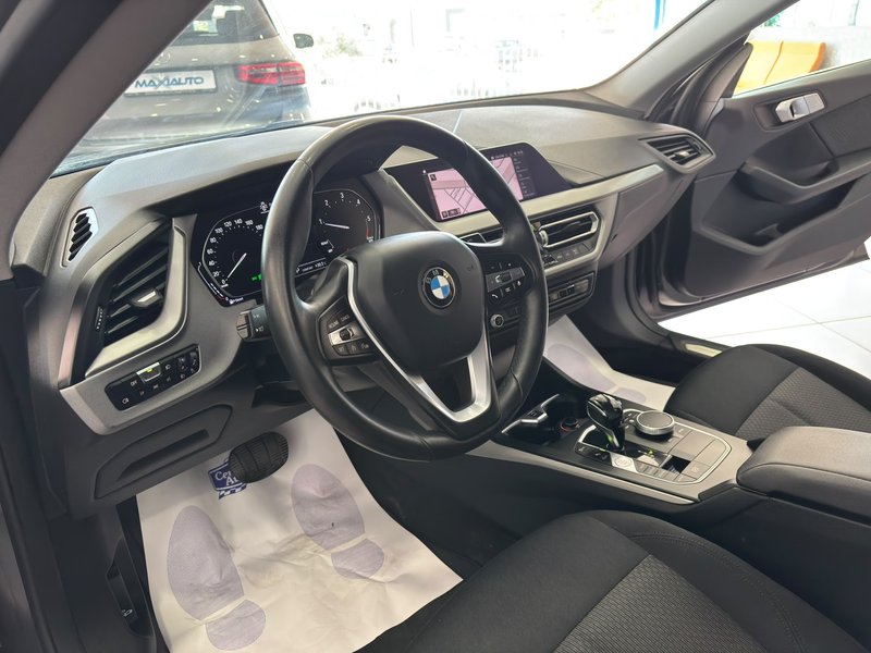 BMW Serie 2 2021, foto 9