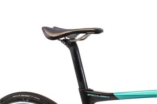 Bicicleta Bianchi Specialissima Comp Di2 12V t.50 Reacondicionada