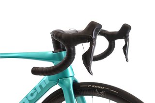 Bicicleta Bianchi Specialissima Comp Di2 12V t.50 Reacondicionada