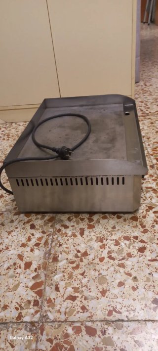Plancha Eléctrica Profesional