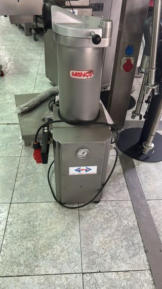 Embutidora Mainca FC 12 - 12L / 10kg