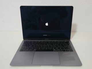 MacBook Air 2019 13.3 Intel i5 8GB RAM 256GB SSD