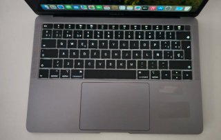 MacBook Air 2019 13.3 Intel i5 8GB RAM 256GB SSD