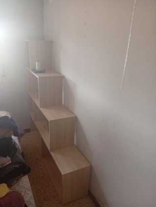 Mueble Escalera Madera Buen Estado