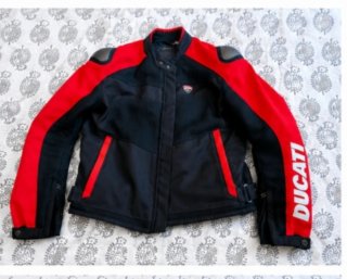 Chaqueta Moto Dainese Ducati Negra y Roja
