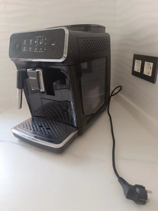 Cafetera Philips Serie 2200