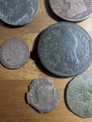Monedas antiguas europeas variadas