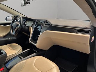 Tesla Model  S S (2014)