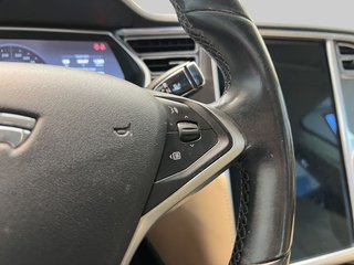 Tesla Model  S S (2014)