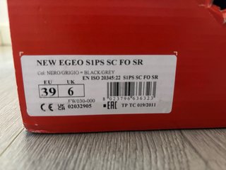 Cofra Egeo S1PS SC FO SR Botas de Seguridad