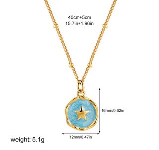 Collar con colgante de estrella dorada y azul