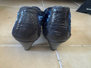 Zapatos Hispanitas Tacon Medio