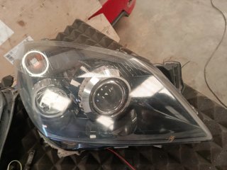 Faros by xenón Opel Astra h