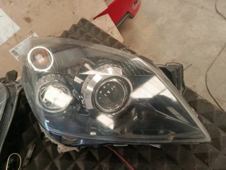 Faros by xenón Opel Astra h