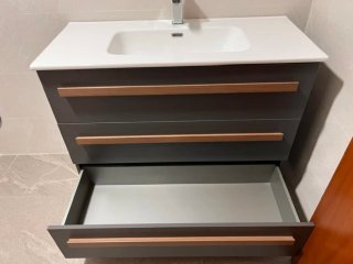 Lavabo nuevo ( 2 meses de uso)