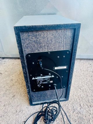 Subwoofer Kenwood 100W