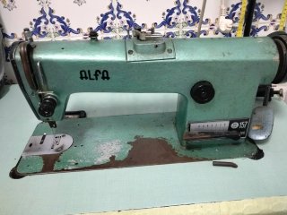 Máquina de coser industrial Alfa 157 para piezas