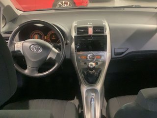 Toyota Auris 1.4 VVT-i Luna