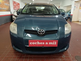 Toyota Auris 1.4 VVT-i Luna