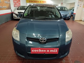 Toyota Auris 1.4 VVT-i Luna