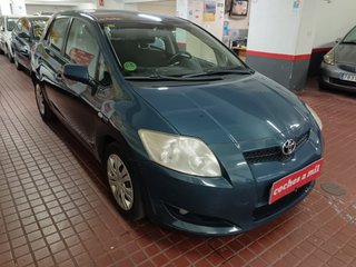 Toyota Auris 1.4 VVT-i Luna