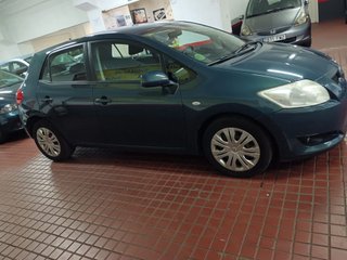 Toyota Auris 1.4 VVT-i Luna