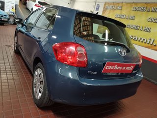 Toyota Auris 1.4 VVT-i Luna