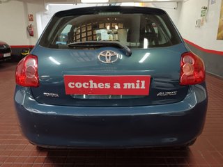 Toyota Auris 1.4 VVT-i Luna