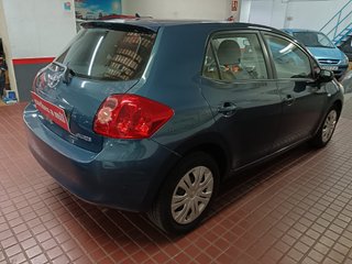 Toyota Auris 1.4 VVT-i Luna