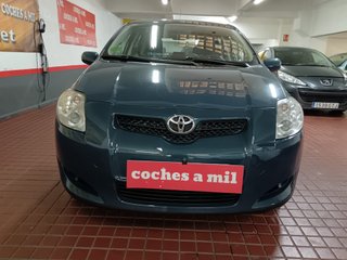 Toyota Auris 1.4 VVT-i Luna