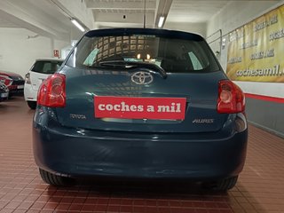 Toyota Auris 1.4 VVT-i Luna