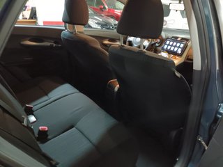 Toyota Auris 1.4 VVT-i Luna