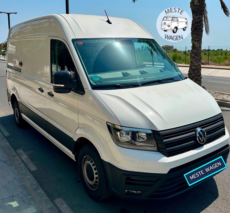 Volkswagen Crafter 30 Furgón L3H2 - foto 1