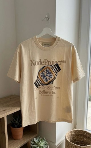 Camiseta Nude Project con estampado de reloj