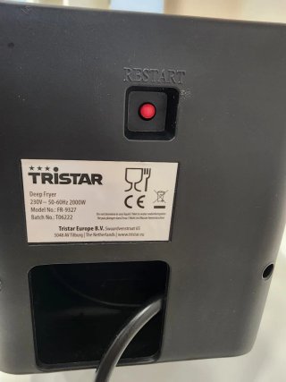 Freidora Eléctrica Tristar 3L 2000W