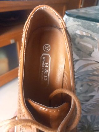 Zapatos marrones tipo Oxford