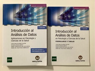Pack de libros 1 cuatrimestre Psicología UNED