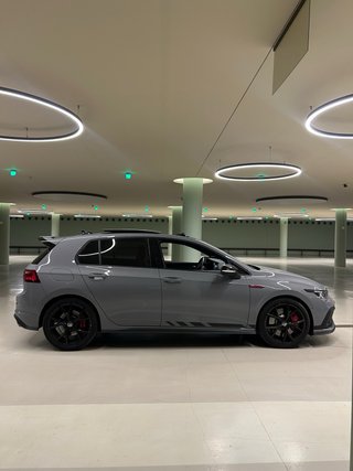 VOLKSWAGEN GOLF 8 GTI CLUBSPORT 2024 300 CV