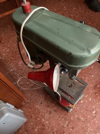 Taladro de columna vintage