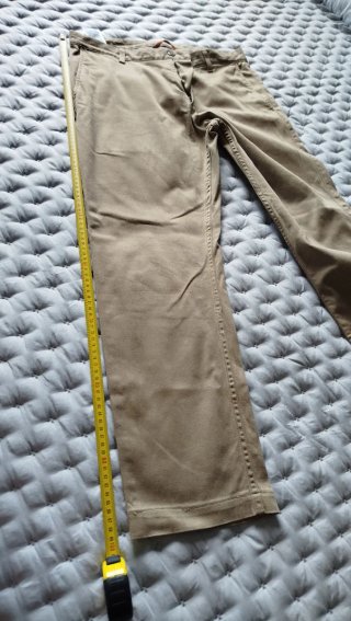 Pantalón chino caballero beige