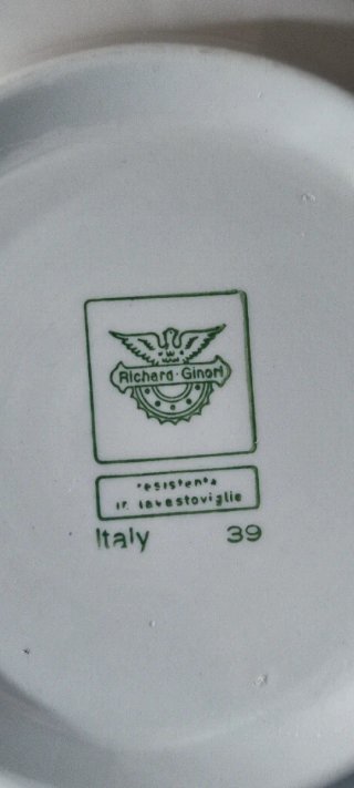 Zuppiera Richard Ginori in porcellana