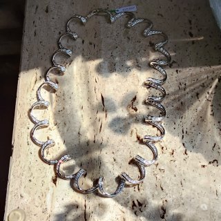 Gargantilla plata con circonitas